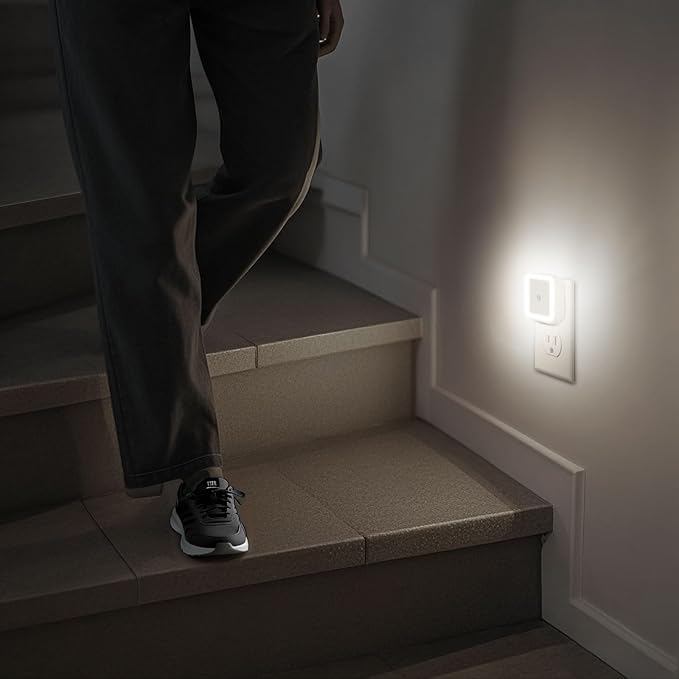 Night Light, 0.5W Daylight White LED Plug-in Night Light with Dusk to Dawn Sensor, Pack of 6 - Designed for Kids Room,Bedroom, Bathroom, Stairs, Kitchen