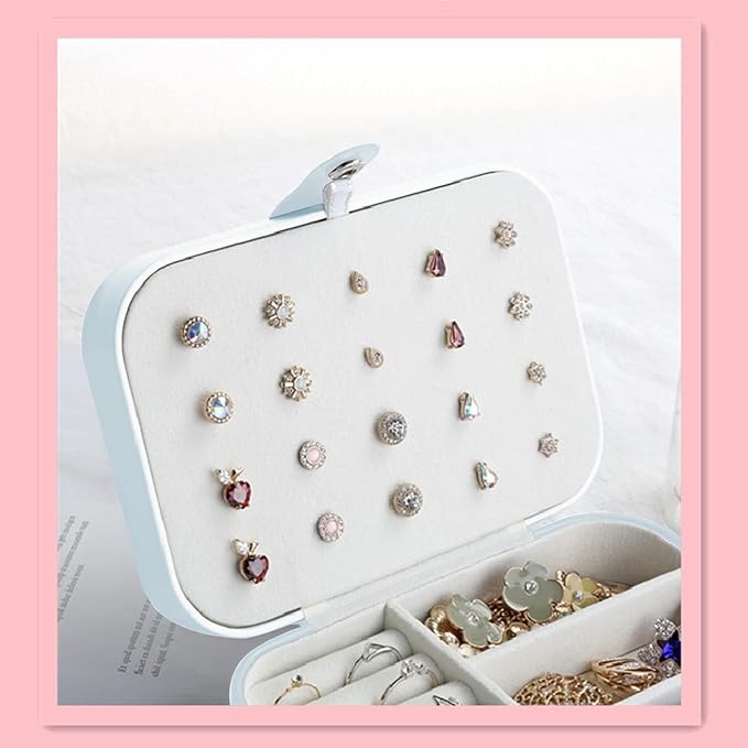 Jewelry Travel Case, Large Capacity Leather Jewelry Box, Multifunctional Travel Jewelry Organizer with 5 Necklace Hooks, 20 Earring Slots, 12 Ring Grooves, for Earrings Rings Brace
