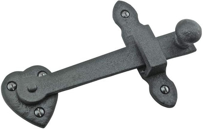 Renovators Supply Manufacturing Black Wrought Iron Gate Flip Latch Decorative Antique Heart Style Medium to Light Duty 4" Tall Flip Door Locks Rust Resistant Latches with Hardware