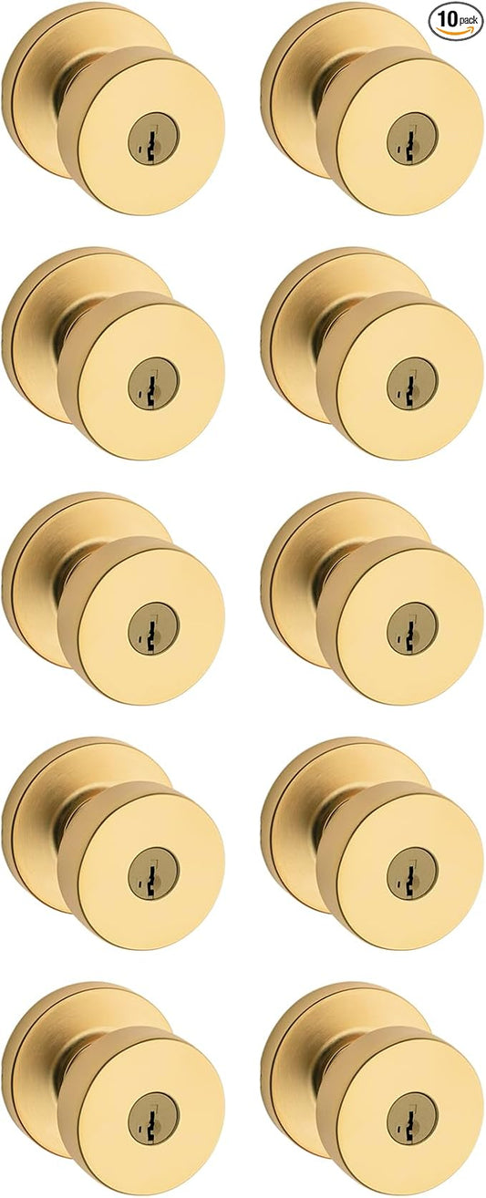 Kwikset Pismo Entry Door Knob with Lock and Key, Secure Keyed Handle Exterior, Front Entrance and Bedroom, Satin Brass, 10 Pack, Pick Resistant SmartKey Rekey Security