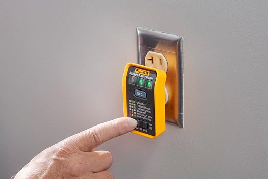 Fluke ST120+ GFCI Socket Tester with Audible Beeper