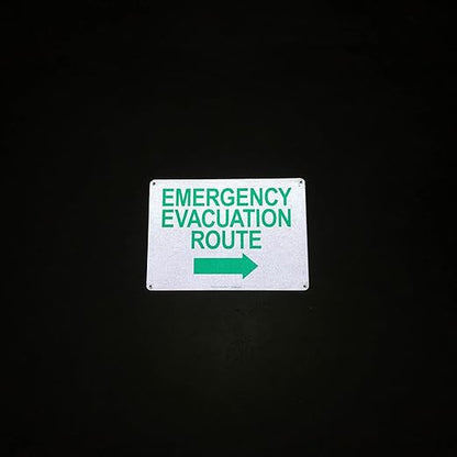 TRADESAFE Emergency Evacuation Route Arrow Right Sign – Wall Signs, Quick Install Aluminum Safety Sign, Light Reflective, UV-Resistant, Waterproof, 14” X 10” Signs for Business