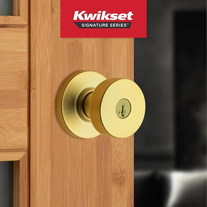 Kwikset Pismo Entry Door Knob with Lock and Key, Secure Keyed Handle Exterior Doorknob, Front Entrance and Bedroom, Satin Brass, Round, Pick Resistant SmartKey Rekey Security, Microban Protection