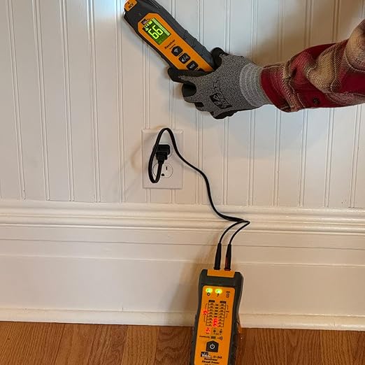 Ideal Electrical SureTrace Plus Circuit Tracer (61-948) 0-600 Volts AC/DC with Built-in Continuity Test and High-Visibility Displays — Find Breakers, Fuses, Wires, Dead Shorts, and Splice Errors