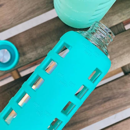 purifyou 40oz / 32oz / 22oz / 12oz Borosilicate Glass Water Bottle with Time & Volume Markers, Silicone Sleeve, Stainless Steel Lid | Reusable Glass Bottle for Water & Juice (32oz Aqua Blue)