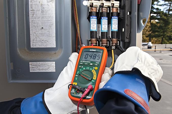 Extech EX350: RMS Professional MultiMeter with NCV