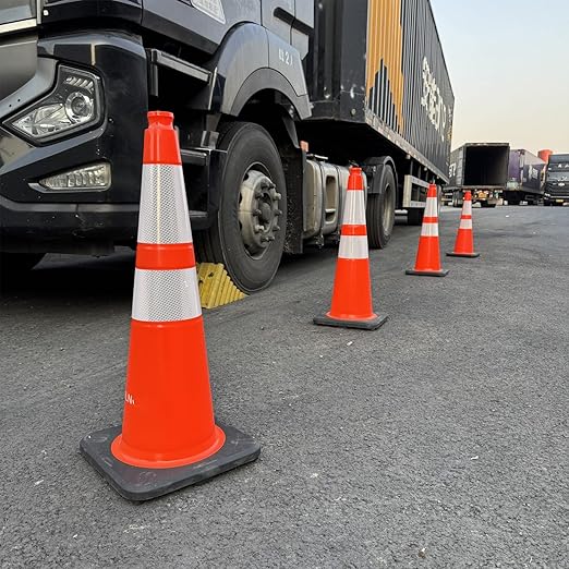 (4 Pack) 28 Inch Traffic Cones,PVC Construction Safety Parking Road Cones w/Reflective Collar, Heavy Duty Base for Traffic Control, Parking Lots and Roadwork, Weatherproof