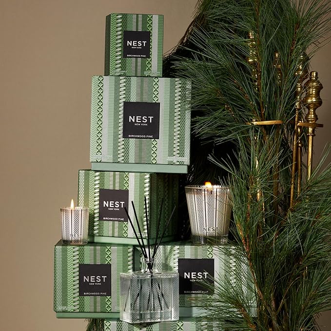 NEST New York Christmas Tree Reed Diffuser, Birchwood Pine - 5.9 fl oz - Fragrance for Up to 90 Days - Reusable, Refillable Glass Holder - Includes 8 All-Natural Reed Sticks - Flame Free