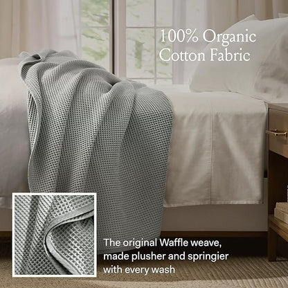 BOLL & BRANCH Waffle Bed Blanket - Full/Queen, Natural - Luxury 100% Organic Cotton - Soft, Lightweight and Breathable - Textured Waffle Weave Design